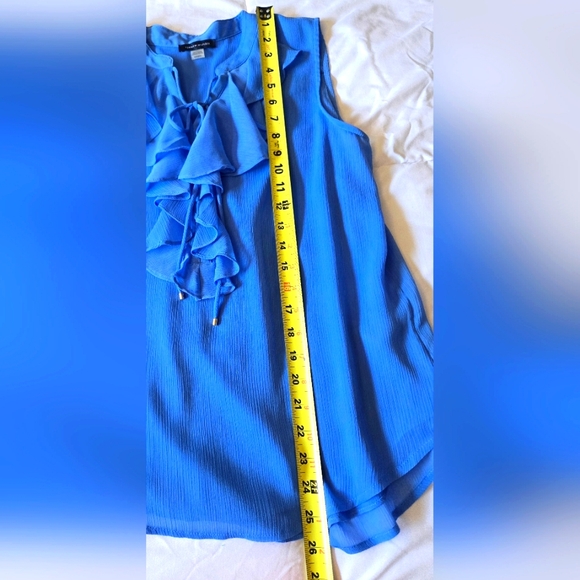Tommy Hilfiger Vibrant Blue Ruffled Sleeveless Top Size Medium - Picture 9 of 11